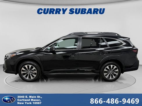 Used 2023 Subaru Outback Limited AWD/4WD image 2