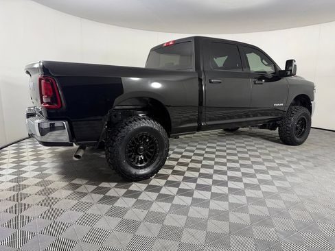 Used 2025 RAM 2500 Big Horn AWD/4WD image 8