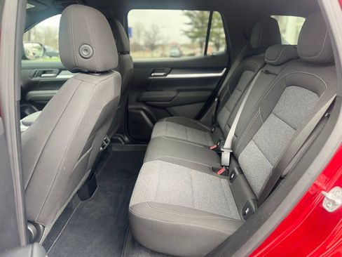 Used 2025 GMC Terrain Elevation image 26