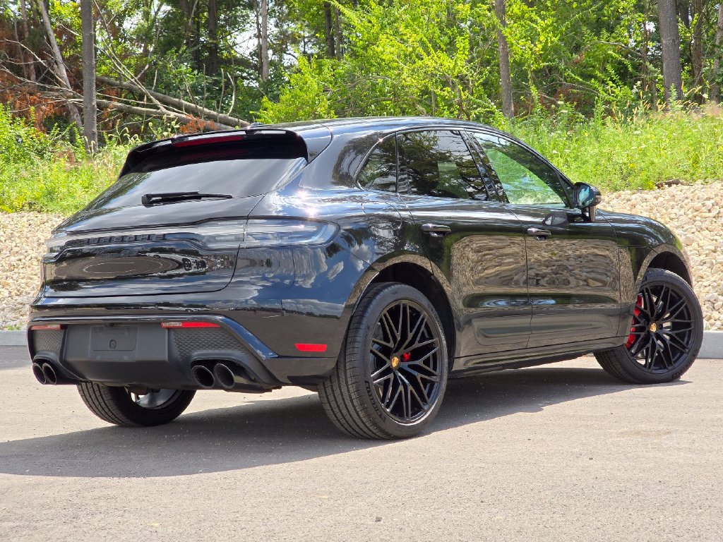 Used 2023 Porsche Macan GTS AWD/4WD image 7