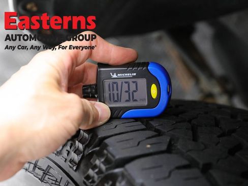 Used 2020 Toyota Tacoma SR RWD image 23