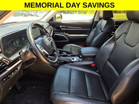 Used 2025 Kia Telluride S AWD/4WD image 9