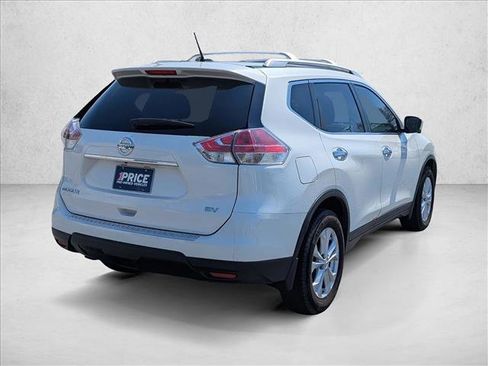 Used 2015 Nissan Rogue SV w/ SV Premium Package FWD image 5