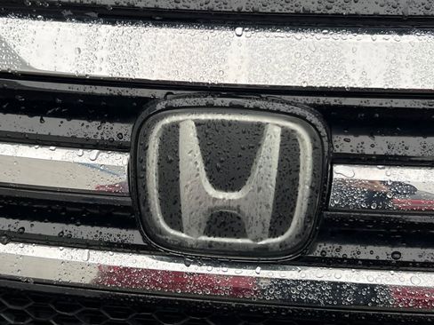 Used 2016 Honda Pilot Elite image 10