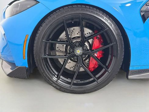 Used 2025 BMW M4 CS AWD/4WD image 30