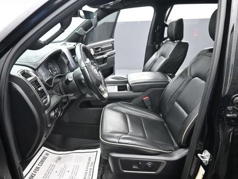 Used 2020 RAM 1500 Limited w/ Black Appearance Package AWD/4WD image 12