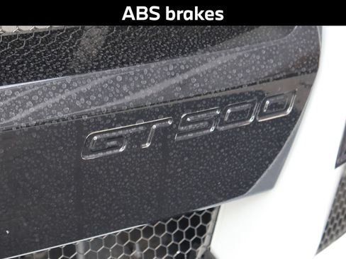 Used 2022 Ford Mustang Shelby GT500 w/ Technology Package RWD image 10