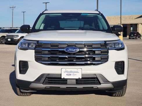 New 2026 Ford Explorer Active image 6