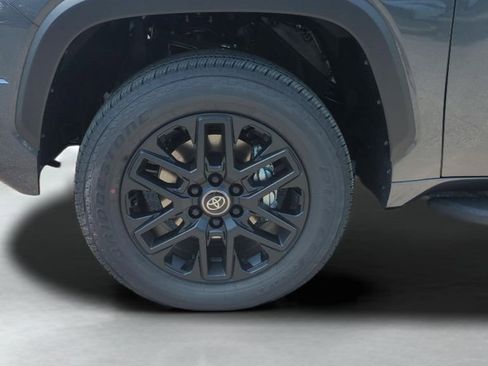 New 2026 Toyota Tundra Limited AWD/4WD image 35