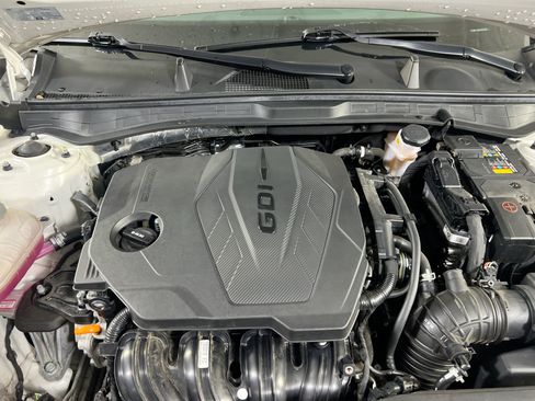 Used 2023 Hyundai Sonata SE FWD image 27