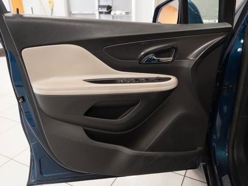 Used 2019 Buick Encore Essence w/ Experience Buick Package image 17