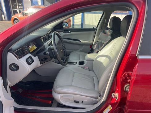 Used 2013 Chevrolet Impala LTZ image 9