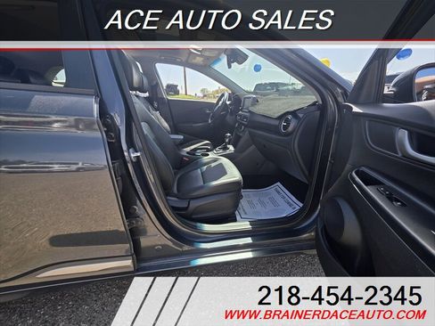 Used 2018 Hyundai Kona Limited AWD/4WD image 11