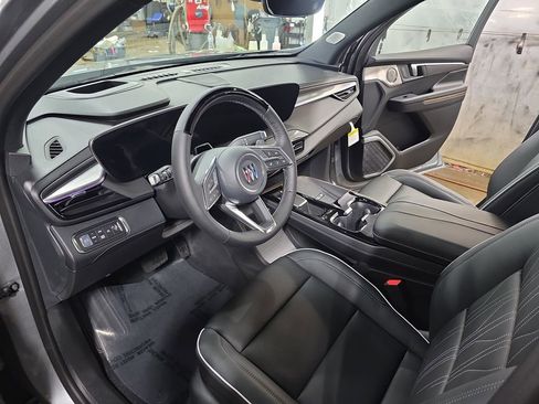 New 2026 Buick Enclave Avenir w/ Super Cruise Package image 18