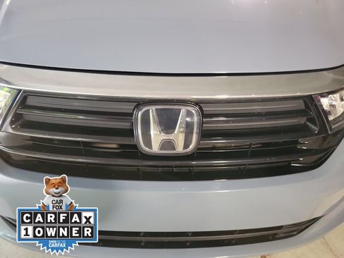 Used 2023 Honda Odyssey Touring image 8
