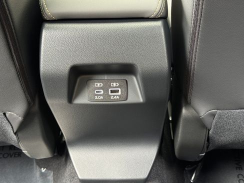 Used 2026 Subaru Crosstrek 2.5i Sport AWD/4WD image 36