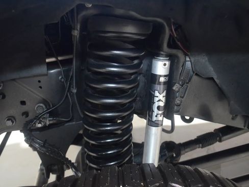 Used 2020 Ford F250 Lariat image 14