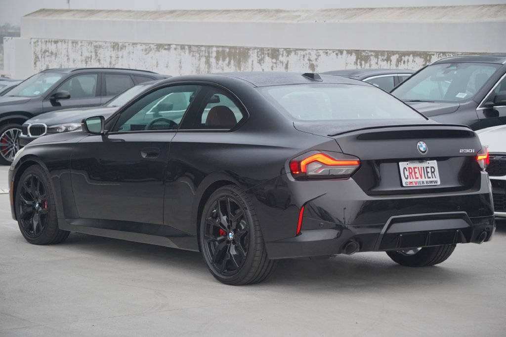 Used 2026 BMW 230i Coupe w/ Premium Package RWD image 7