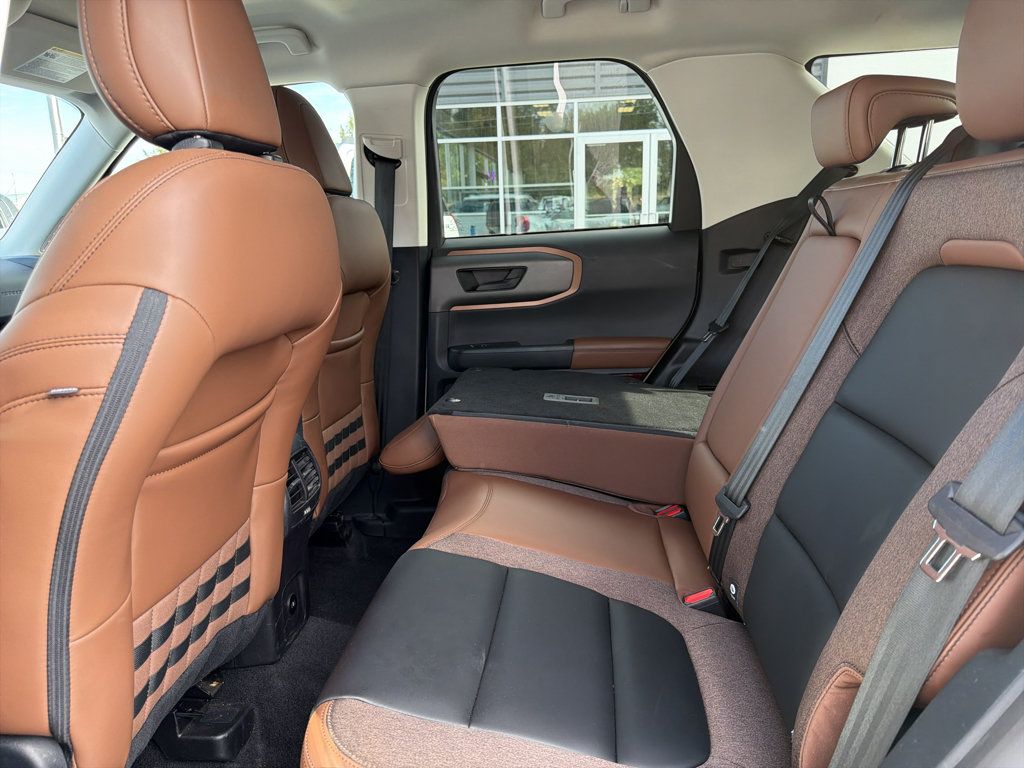 Used 2025 Ford Bronco Sport Outer Banks AWD/4WD image 10