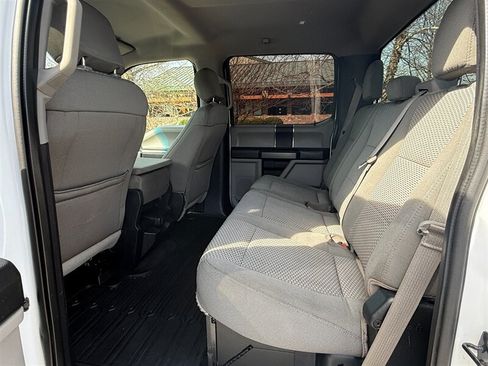 Used 2018 Ford F250 XLT w/ XLT Value Package AWD/4WD image 10