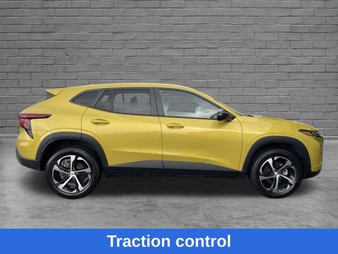 Used 2024 Chevrolet Trax RS w/ Driver Confidence Package FWD image 10