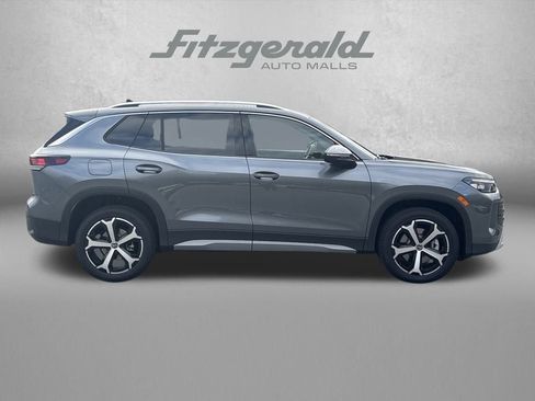 New 2026 Volkswagen Tiguan SE image 5