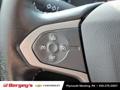 Used 2017 Chevrolet Colorado Z71 AWD/4WD image 23