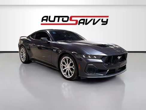 Used 2024 Ford Mustang GT RWD image 1