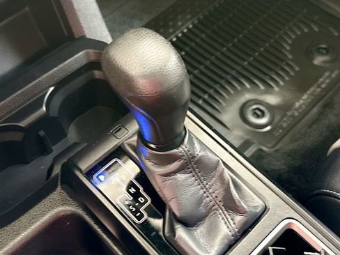 Used 2023 Toyota Tacoma SR5 image 17