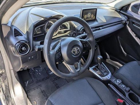 Used 2018 Toyota Yaris iA FWD image 10