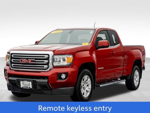 Used 2015 GMC Canyon SLE image 3
