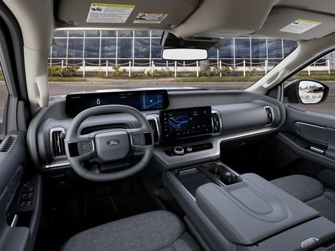 New 2027 Ford Expedition Active RWD image 9