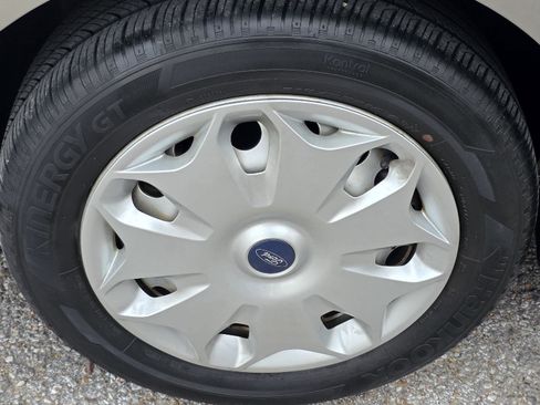 Used 2014 Ford Transit Connect XLT FWD image 36