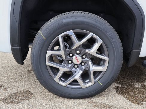 New 2026 GMC Sierra 1500 SLT w/ SLT Premium Plus Package image 34