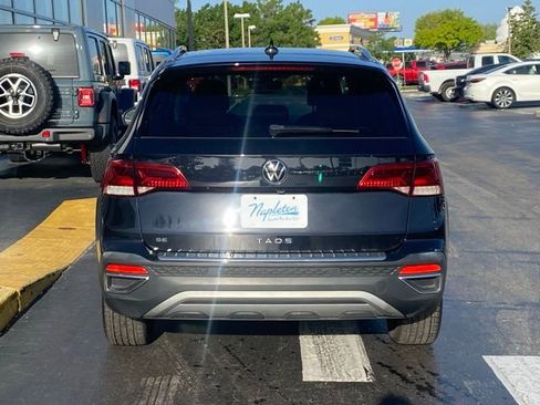 Used 2024 Volkswagen Taos SE image 8