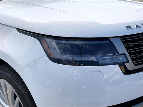 New 2026 Land Rover Range Rover SE AWD/4WD image 19