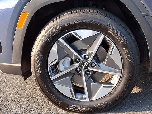 Certified 2025 Hyundai Tucson SEL AWD/4WD image 8