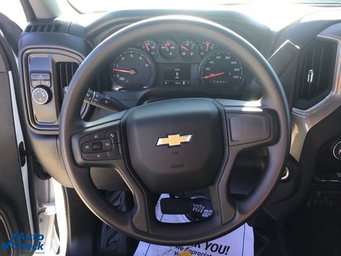 Used 2024 Chevrolet Silverado 2500 W/T w/ WT Convenience Package image 20