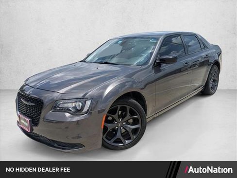 Used 2023 Chrysler 300 Touring w/ Sport Appearance Package RWD image 1