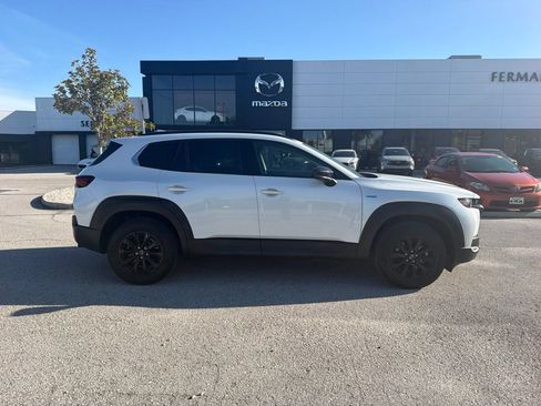 Used 2025 MAZDA CX-50 AWD 2.5 Hybrid w/ Premium Pkg image 4
