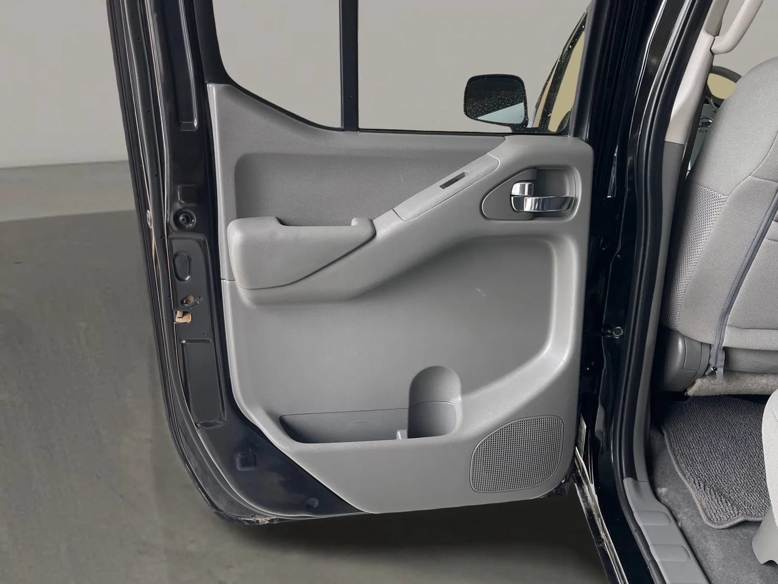 Used 2019 Nissan Frontier SV AWD/4WD image 23