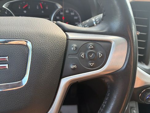 Used 2018 GMC Acadia SLT AWD/4WD image 15