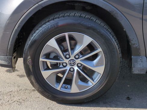 Used 2017 Toyota RAV4 XLE image 13