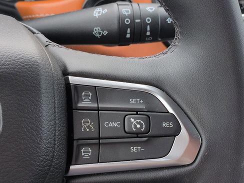 Used 2024 Jeep Compass Limited AWD/4WD image 25