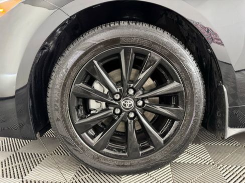 Used 2023 Toyota Corolla SE w/ SE Premium Package image 41