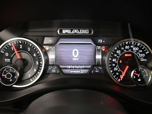 Used 2021 RAM 1500 Big Horn AWD/4WD image 12