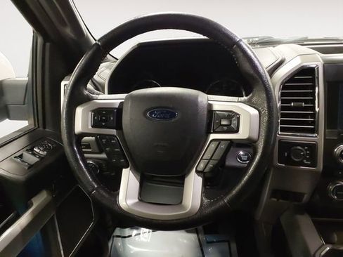 Used 2015 Ford F150 Lariat image 12