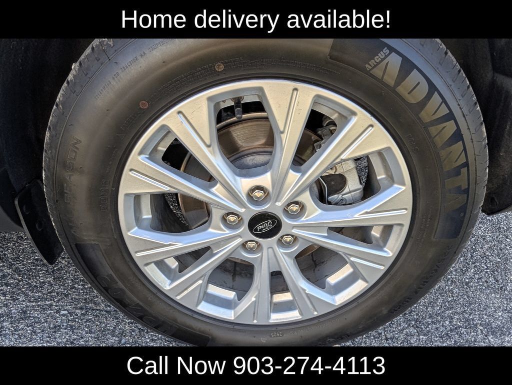 Used 2025 Ford Escape Active AWD/4WD image 11