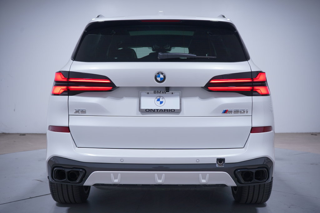 Used 2026 BMW X5 M60i w/ Parking Assistance Package AWD/4WD image 5