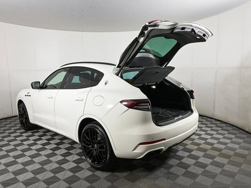 Used 2022 Maserati Levante GT image 34